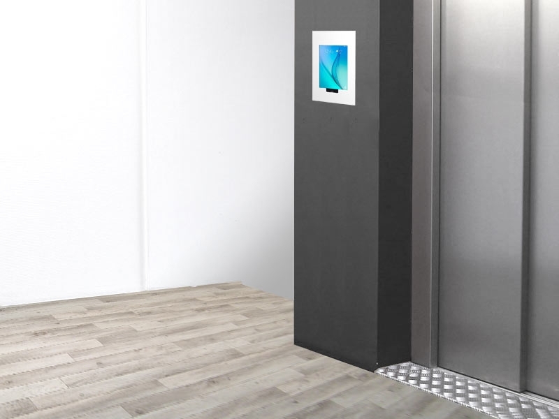 TabLines TWE011W Tablet Wandeinbau für Samsung Tab A 9.7, weiß Anwendungsbeispiel TabLines TWE011W Tablet Wandeinbau für Samsung Tab A 9.7, weiß Anwendungsbeispiel