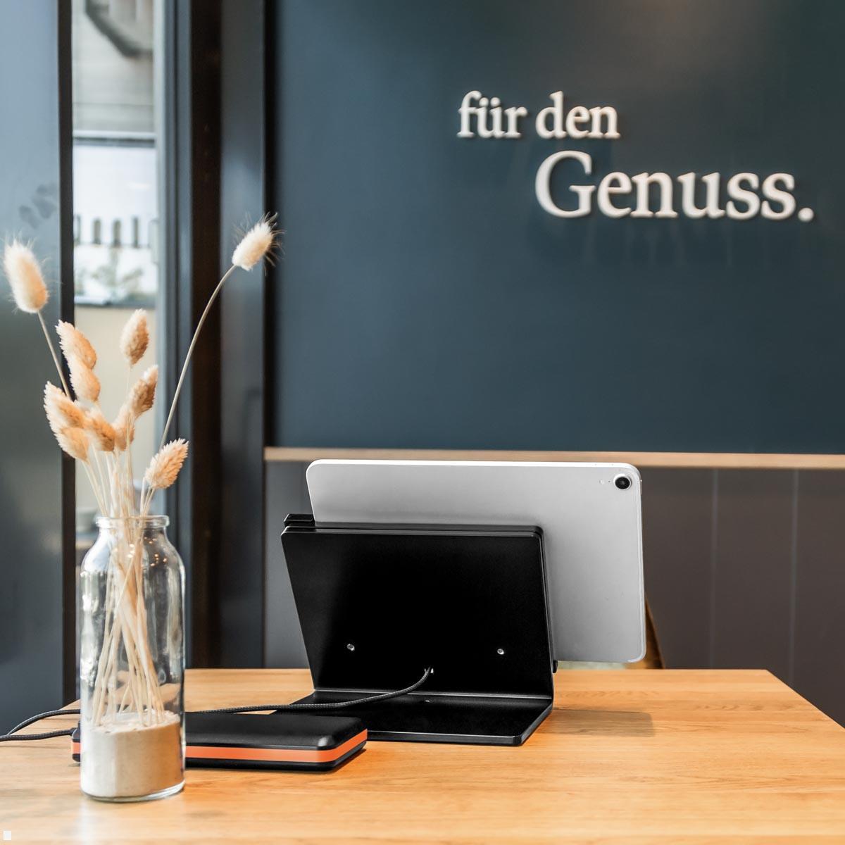 TabLines TTP024 Tabletständer Tisch Plug für Samsung Tab S10 Lite 10.9, Beispiel der Anwendung