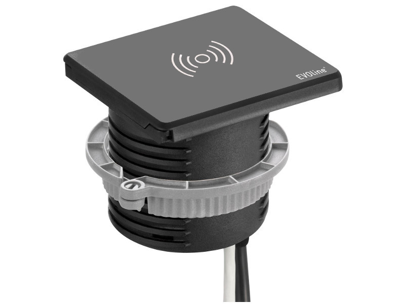EVOline Square80 Qi-Version 1x Schuko und USB Tiefe EVOline Square80 Qi-Version 1x Schuko und USB Tiefe