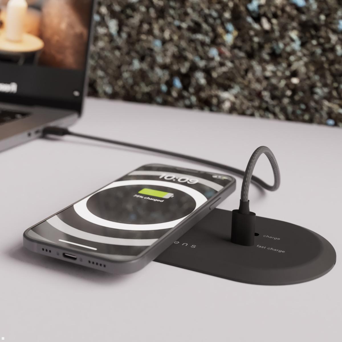 Zens PuK Combi ZEPC04BPD mit Qi-Ladefunktion und 2 x USB-C, schwarz Anwendung Smartphone