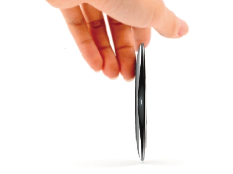 miniBatt MB-USLIM-B kabelloses ultraslim Tisch Qi-Ladegerät FAST CHARGE 3,4 mm dünn