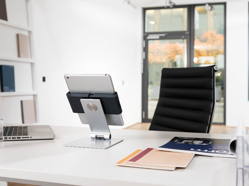 Durable 8930 Universal Tablet Standfuß Arbeitsplatz Durable 8930 Universal Tablet Standfuß Arbeitsplatz