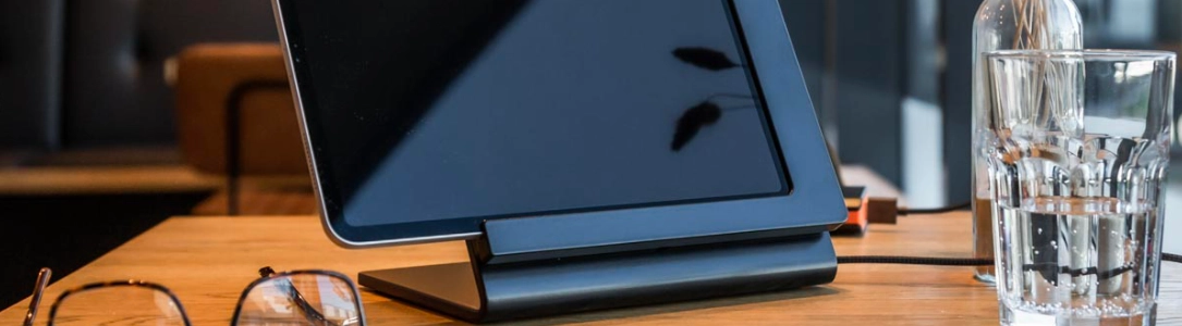 tablet-staender-halterung-fuer-home-office.jpg