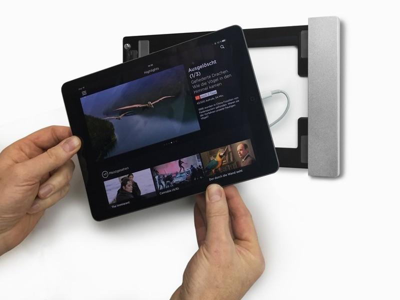 smart things sDock Fix A 12.9 (3./4. Gen.) iPad Wandhalterung, schwarz, einfache Montage smart things sDock Fix A 12.9 (3./4. Gen.) iPad Wandhalterung, schwarz, einfache Montage