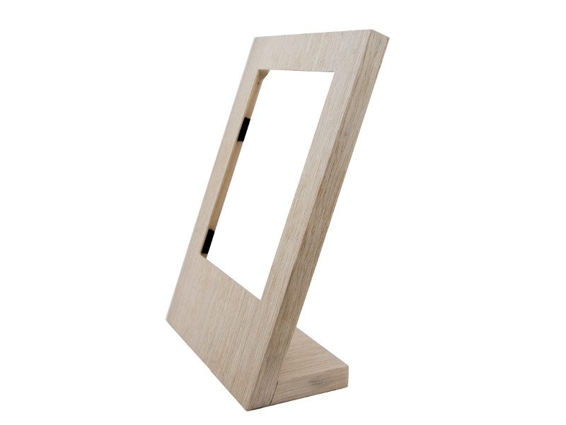TabLines TTS043 Tablet Tischständer Apple iPad 9.7 (2018), Eiche, Seitenansicht TabLines TTS043 Tablet Tischständer Apple iPad 9.7 (2018), Eiche, Seitenansicht