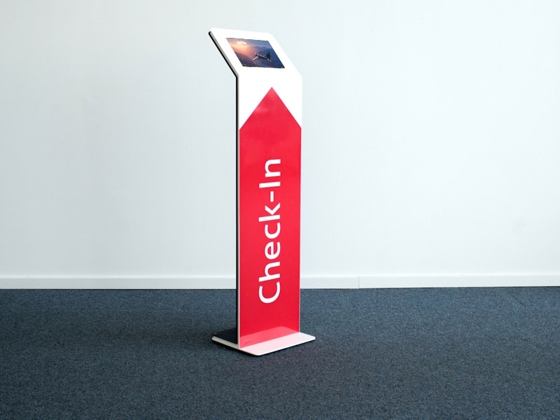 TabLines TBS035 Design Bodenständer mit Powerbank für Apple iPad Air 1 Anwendung am Flughafen TabLines TBS035 Design Bodenständer mit Powerbank für Apple iPad Air 1 Anwendung am Flughafen